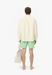 Lacoste Short de bain - vert   vert ei