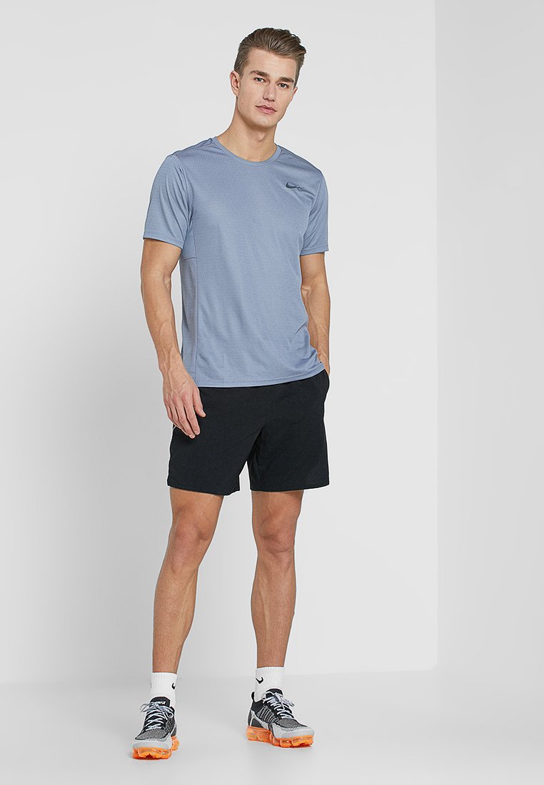 Nike Performance M NK FLEX STRIDE SHORT 