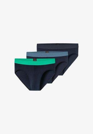 Drei Paar Herren-Slips in Marineblau mit elastischem Bund in Grün, Hellblau und Dunkelblau, in einer Reihe gestapelt.