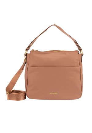 Hellbraune rechteckige Schultertasche mit goldenem Reißverschluss, verstellbarem Riemen, Vordertasche und Bogner-Logo in goldenen Buchstaben.