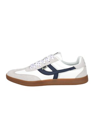 CASUAL - Zapatillas - white