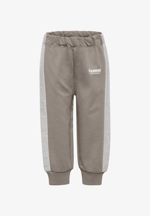 Grau melierte Jogginghose mit weicher Textur, elastischem Bund und hellgrauen Seitenteilen. Mit weißem "hummel"-Logo auf der Vorderseite.