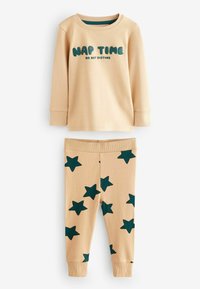 Beige Langarmshirt mit grüner Aufschrift "NAP TIME DO NOT DISTURB" und passenden beigen Hosen mit grünen Sternmustern; weicher Stoff.
