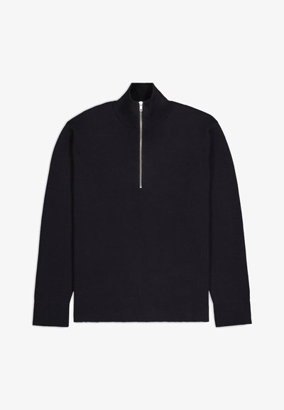 Schwarzer Strickpullover mit hohem Kragen und einem halben Reißverschluss vorne. Mit langen Ärmeln und geradem Saum. Weiche Textur und taillierte Bündchen.
