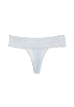 Hauchzarter Spitzen-String in Hellblau, mit floralem Muster, einem breiten Spitzenbund und nahtlosem Design für Komfort und perfekte Passform.