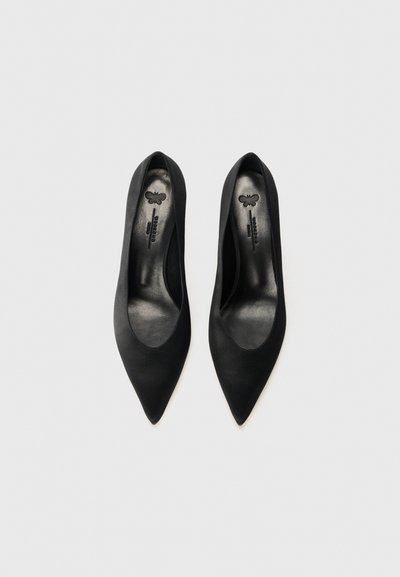 WEEKEND MaxMara RENZASATIN - Klasické lodičky - nero