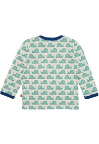 Langarmshirt aus cremefarbenem Baumwollstoff mit einem sich wiederholenden Muster aus türkisfarbenen Schnecken. Blaue Akzente am Rundhalsausschnitt und an den Ärmelbündchen.