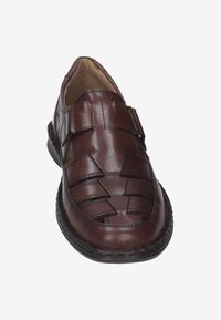 Sioux Slipper - brown