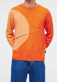 KARL LAGERFELD Stickad tröja - orange