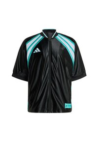 Schwarze kurze Reißverschluss-Sportjacke mit weißen und türkisfarbenen Mesh-Einsätzen auf den Schultern, Adidas-Logo auf der Brust und Etikett am Saum.