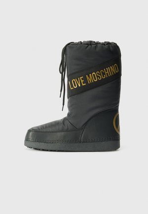 Boots - black