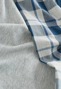 Thumbnail-Bild 6