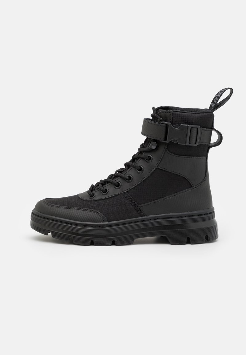 Dr. Martens - COMBS TECH UNISEX - Šņorējami puszābaki - black, Palielināt