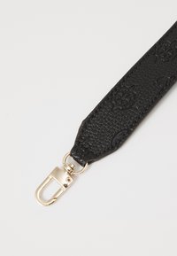 Guess CRESIDIA STATUS SATCHEL - Bolso de mano - black