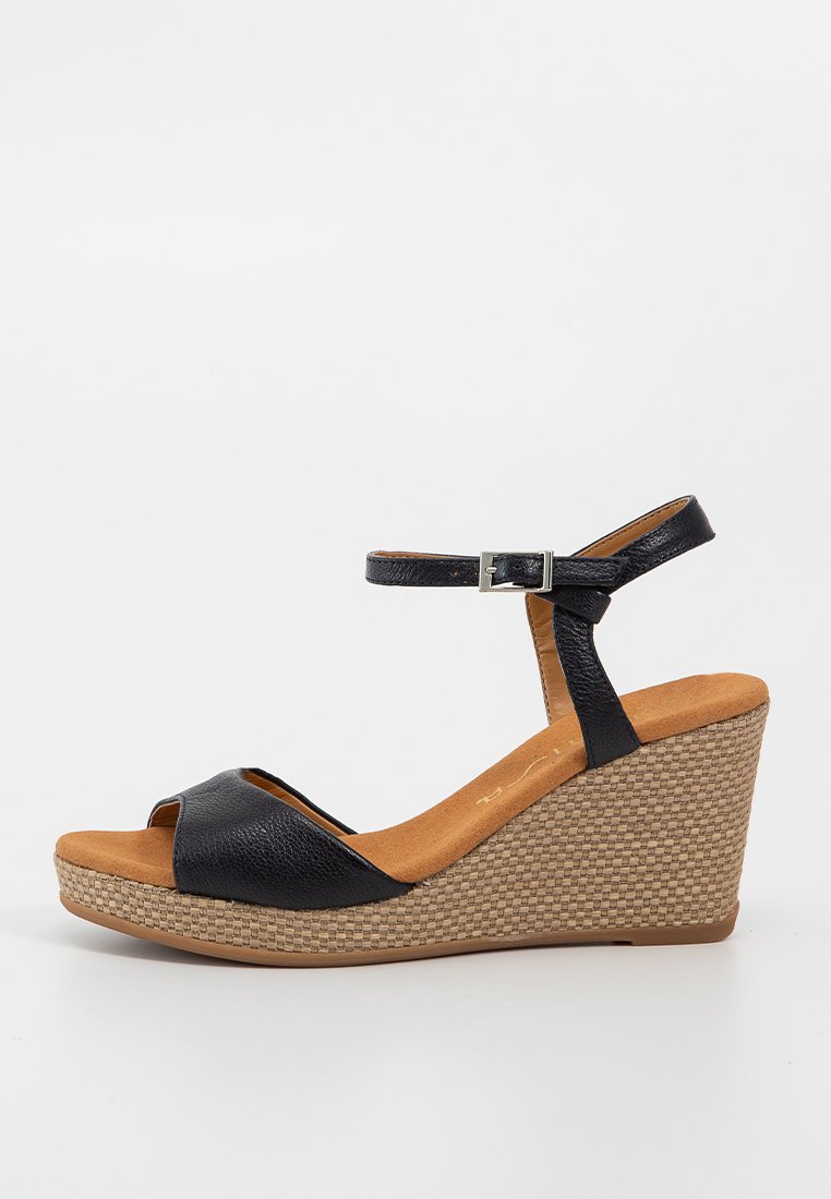 Unisa Sandalen met sleehak zwart