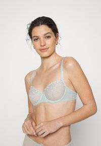 Simone Pérèle DELICE HALF CUP BRA - Soutien com aro - lindgrün