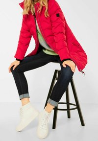 Street One Parka - red