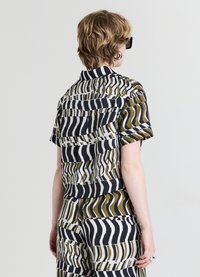 Calliope FANTASIA - Camicia - var verde kaki
