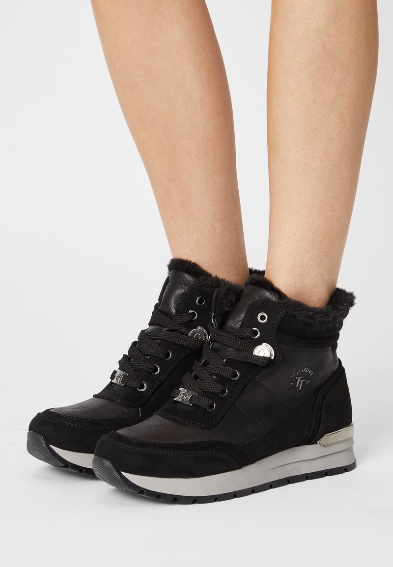 TOM TAILOR Höga sneakers - black