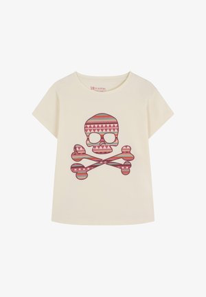Tricou cu mânecă scurtă de culoare crem, prezentând un design grafic al unui craniu stilizat și a unor oase încrucișate, realizat din modele geometrice în nuanțe de roz și albastru.