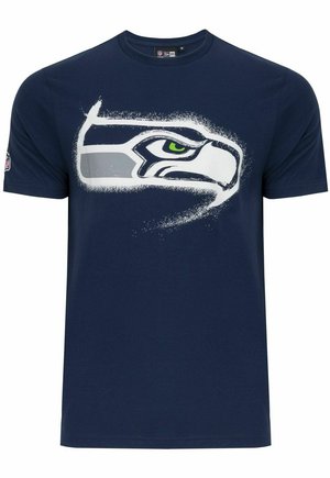 New Era NFL  SPRAY BUCS CHIEFS SEAHAWKS PATRIOTS PACKER - T-shirt print - seattle seahawks