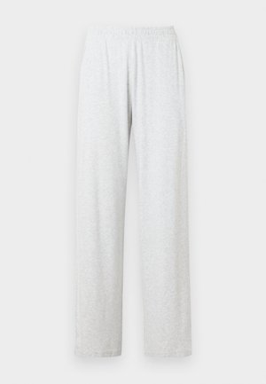 Pantalones de mezcla de algodón gris claro con cinturilla elástica y dos bolsillos laterales. Diseño de pierna recta con un acabado suave y ligeramente texturizado.