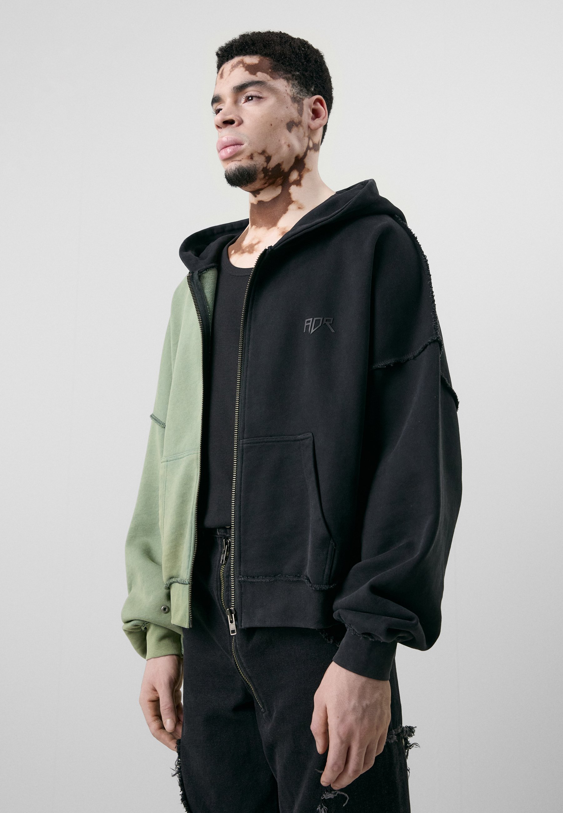 90 Logo Assort Zip Hoodie Black 9090 OG Logo Assort Zip Hoodie