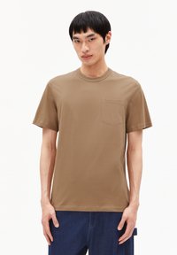 ARMEDANGELS MAARKOS  - T-Shirt basic - light oak