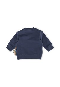 Felpa blu navy con maniche lunghe, polsini e colletto a costine. Presenta una patch a forma di dinosauro testurizzato sul lato sinistro. Materiale morbido.