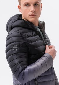 Ombre Übergangsjacke - black