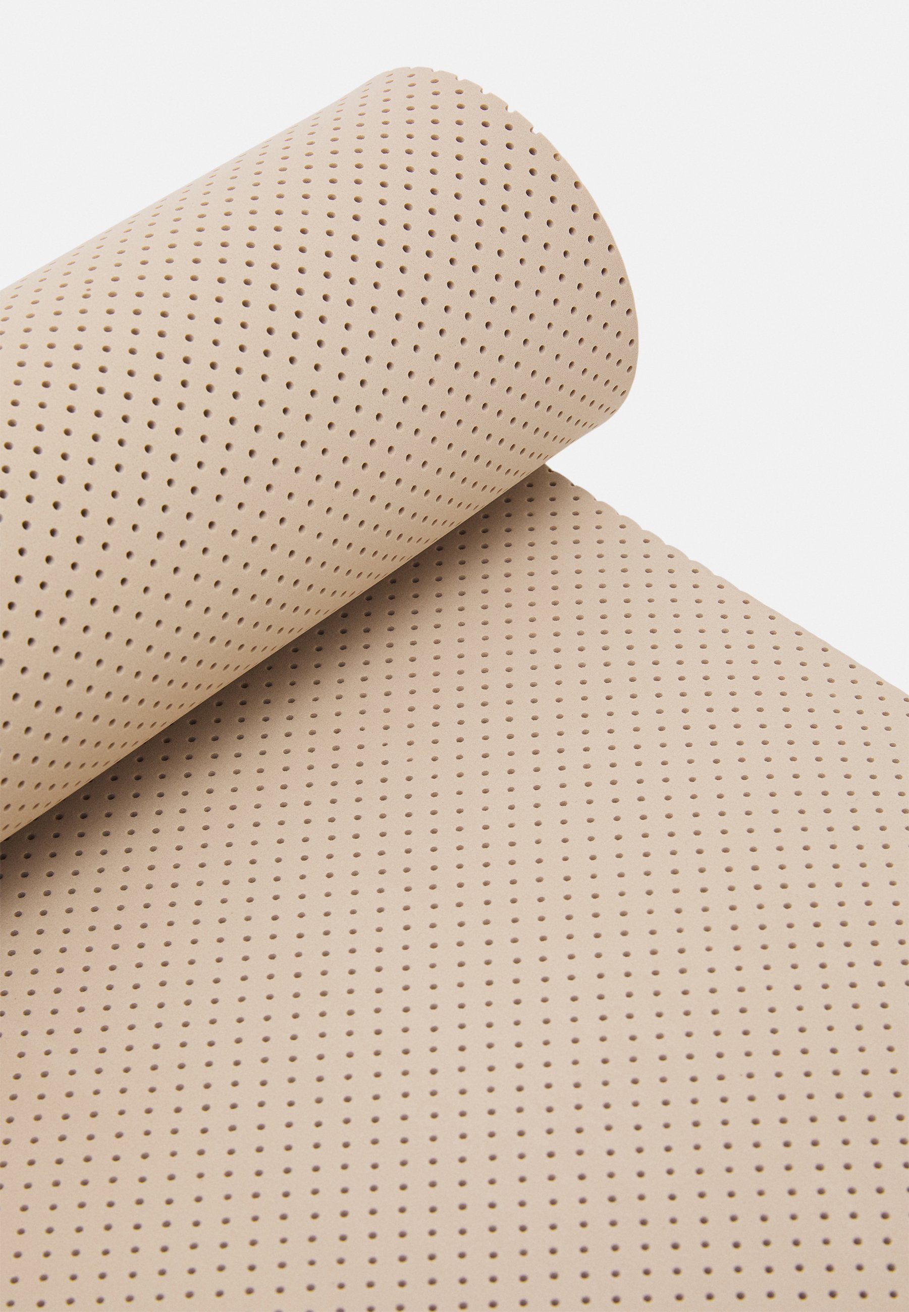 reebok tech style yoga mat