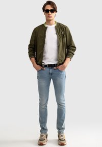 Big Star Pamata T-krekls - weiß