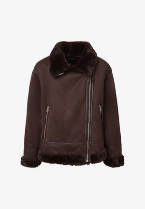 Braune Jacke mit Kunstfellfutter, Schalkragen, asymmetrischem Reißverschluss und seitlichen Taschen. Glatter Außenstoff und weiche Textur.