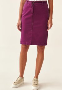 TATUUM - HINOKI - Pencil skirt - violet Thumbnail Image 1