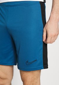 Nike Performance SHORT - Sportiniai šortai - industrial blue/black