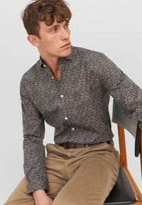 Jack & Jones PREMIUM JPRBLABLACKPOOL STRECH LS SN    - Camicia - emperador