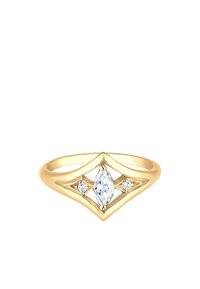 Guldring med en central marquise diamant omkranset af to mindre diamanter, med et vinklet design og poleret finish.