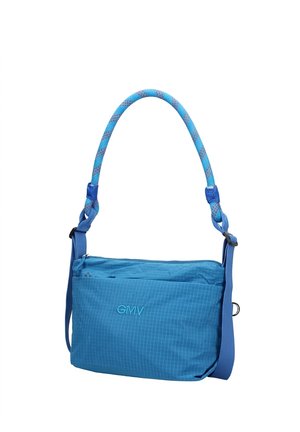 Sac bandoulière rectangulaire bleu en tissu texturé, logo brodé "GMV", poche zippée et bandoulière bleue réglable avec poignée tressée.