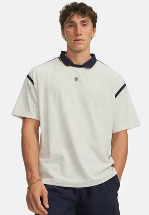 Under Armour, TERRACE - Print T-shirt - stone