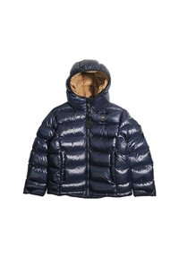 Giacca a vento blu navy con esterno lucido, chiusura con zip, cappuccio attaccato e fodera a contrasto color sabbia. Presenta sezioni imbottite e tasche laterali.