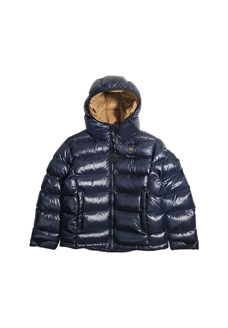 Giacca a vento blu navy con esterno lucido, chiusura con zip, cappuccio attaccato e fodera a contrasto color sabbia. Presenta sezioni imbottite e tasche laterali.