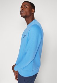 Tommy Hilfiger LOGO - Sportinis megztinis - blue spell