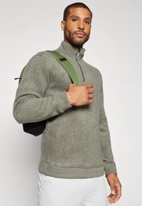 Houdini ALTO HALF ZIP - Fleecepullover - sage green