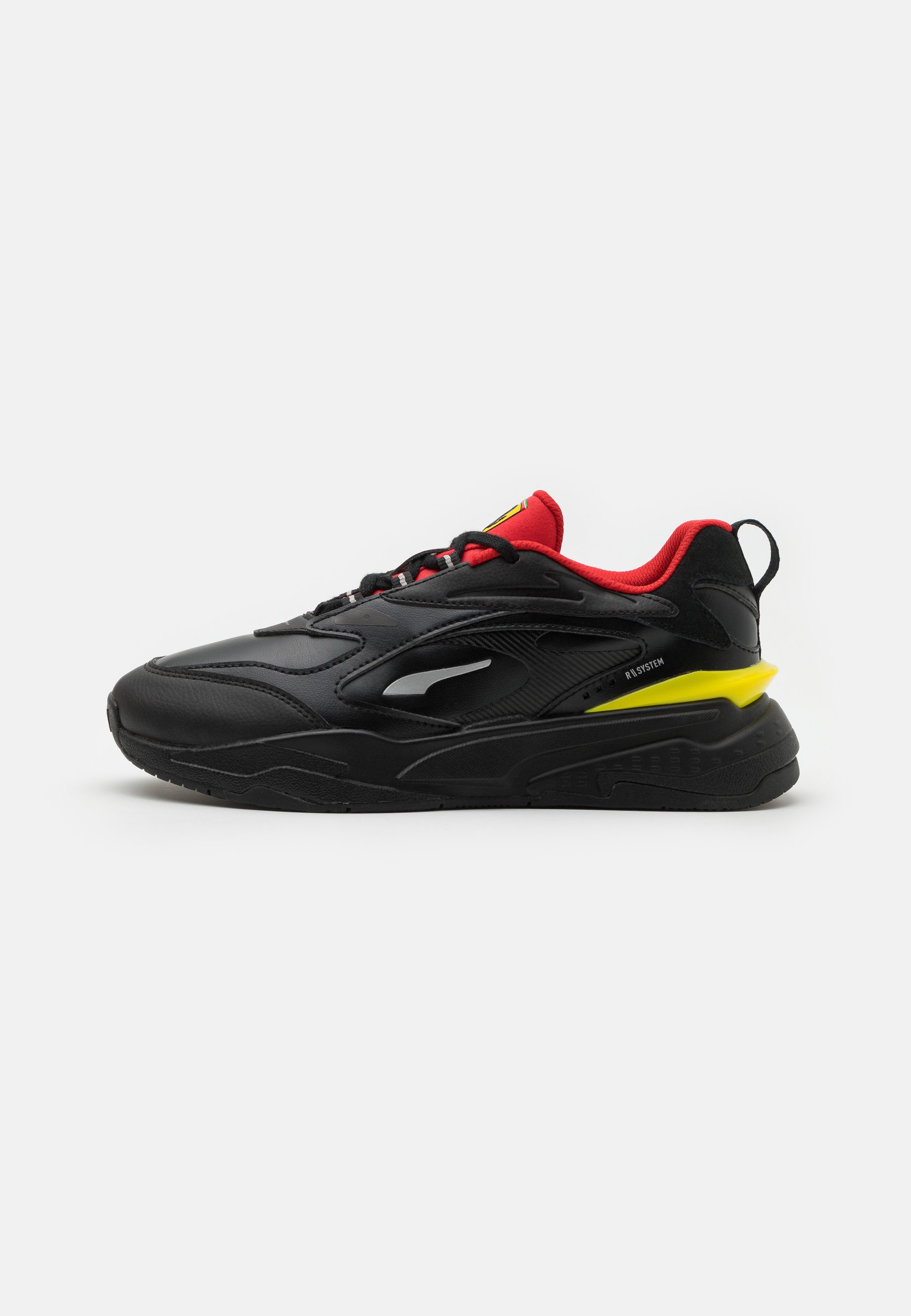 puma rs fast ferrari