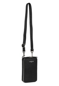 Borsa a tracolla rettangolare nera con finitura testurizzata, cerniera argento e tracolla regolabile con logo 'LANCASTER'. Design compatto.