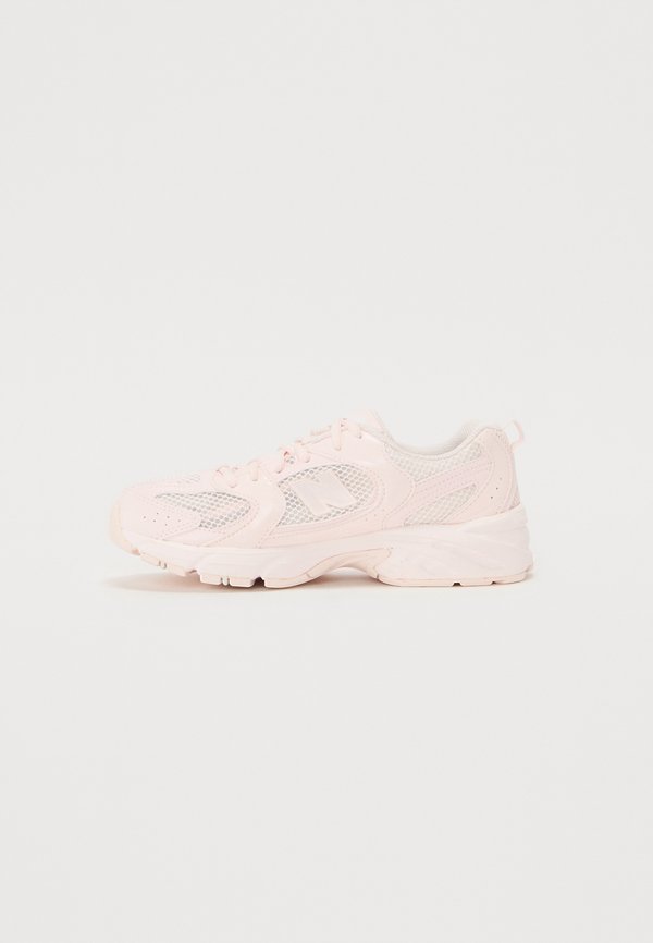 530 UNISEX - Sneaker low