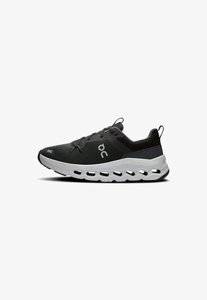 On CLOUDLEAP YOUTH - Sneakers laag - black white