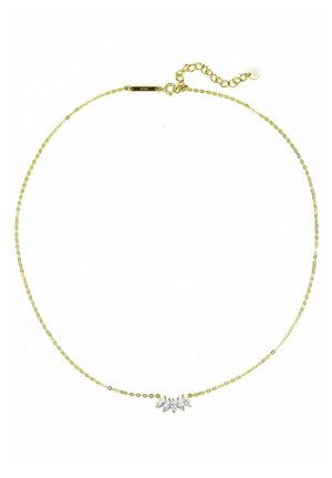 Collar delicado de cadena de oro con cinco pequeñas piedras claras en corte marquesa en el centro y cierre ajustable.