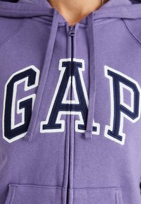 GAP HERITAGE - Hoodie - grape flavor