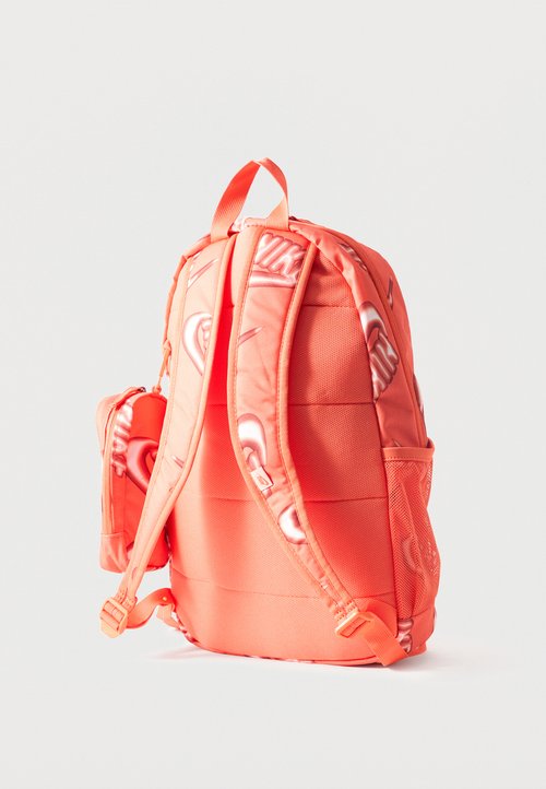 Nike — foto 2